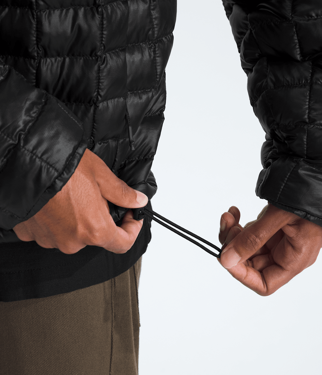 Men’s THERMOBALL™ Hooded Jacket / The North Face
