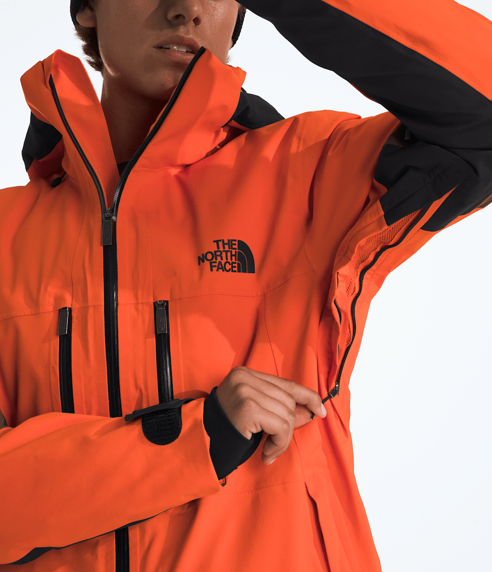 Men’s Chakal Jacket / The North Face