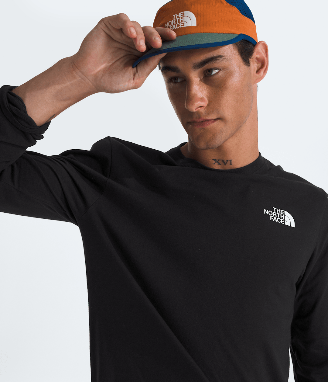 Men’s Evolution Box NSE Regular Long-Sleeve Tee / The North Face