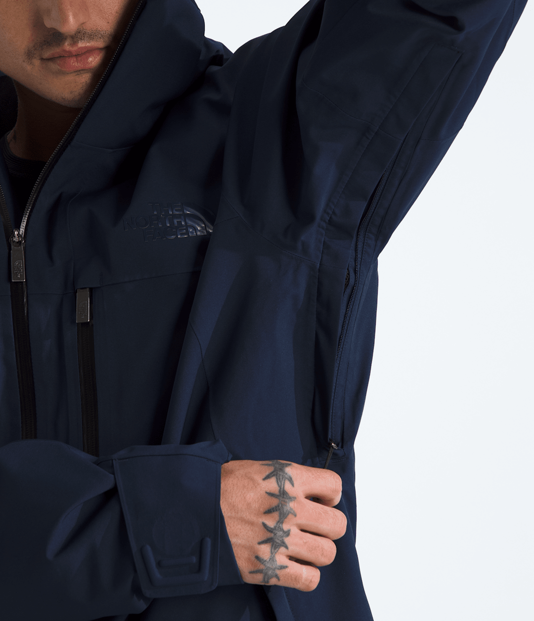 Men’s Chakal Jacket / The North Face