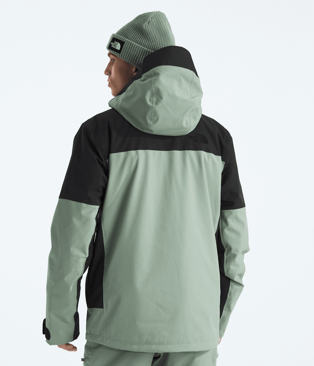 Men’s Chakal Jacket / The North Face