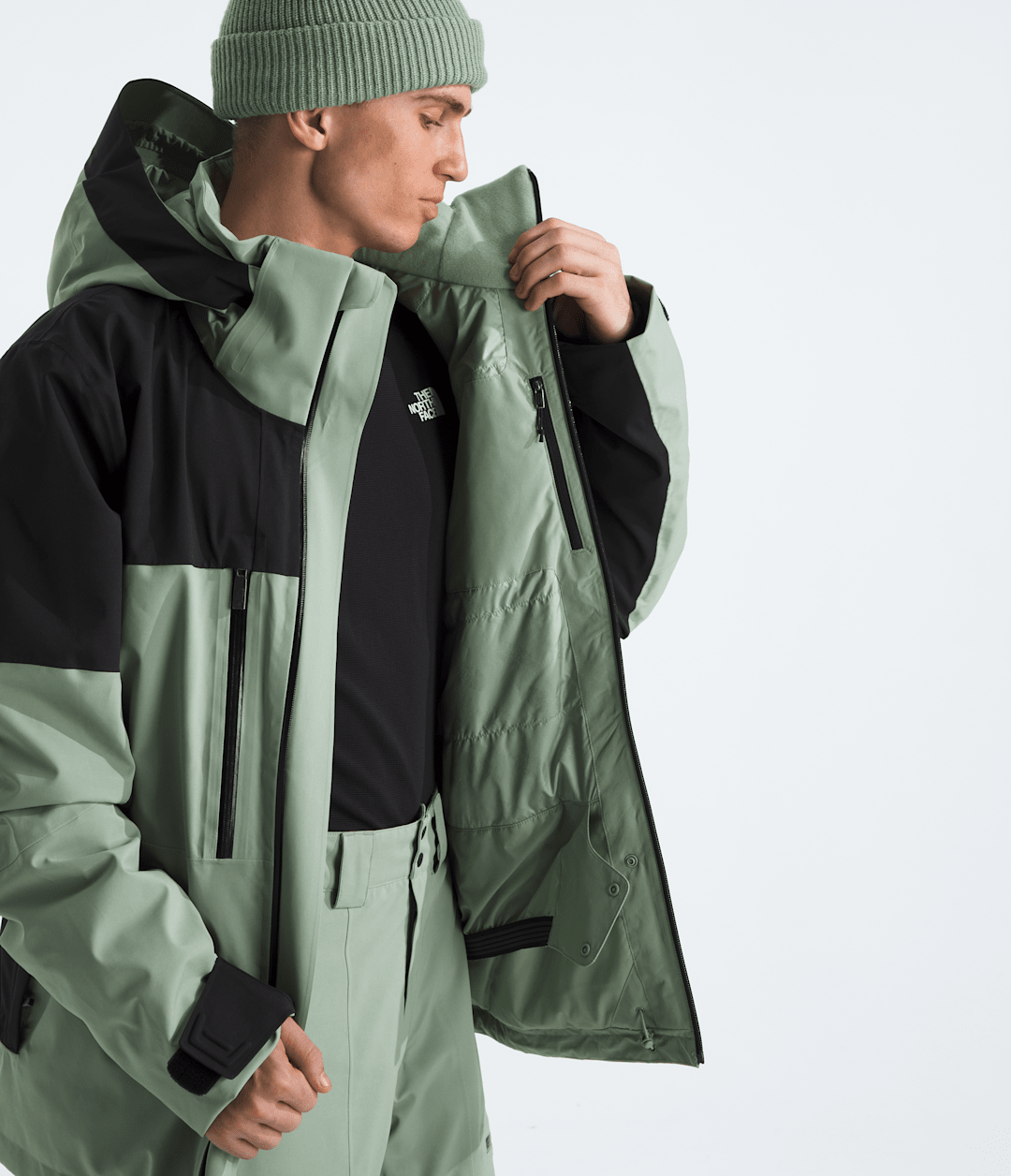 Men’s Chakal Jacket / The North Face