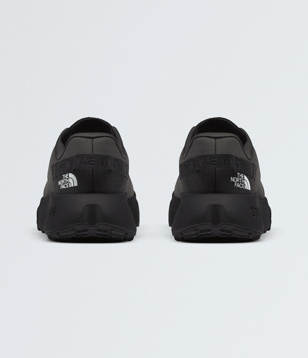 Men’s Altamesa 300 Shoes / The North Face
