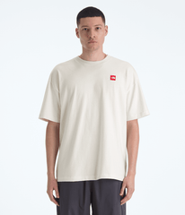 Men’s TNF™ Red Box Short-Sleeve Tee / The North Face
