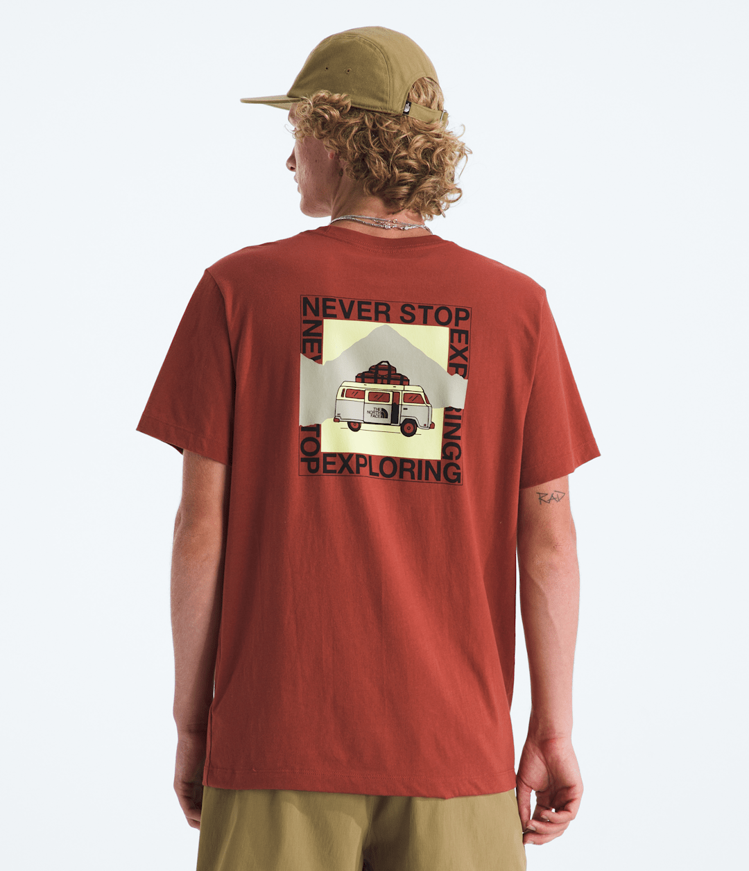 Men’s Escape The City Regular Short-Sleeve Tee / The North Face
