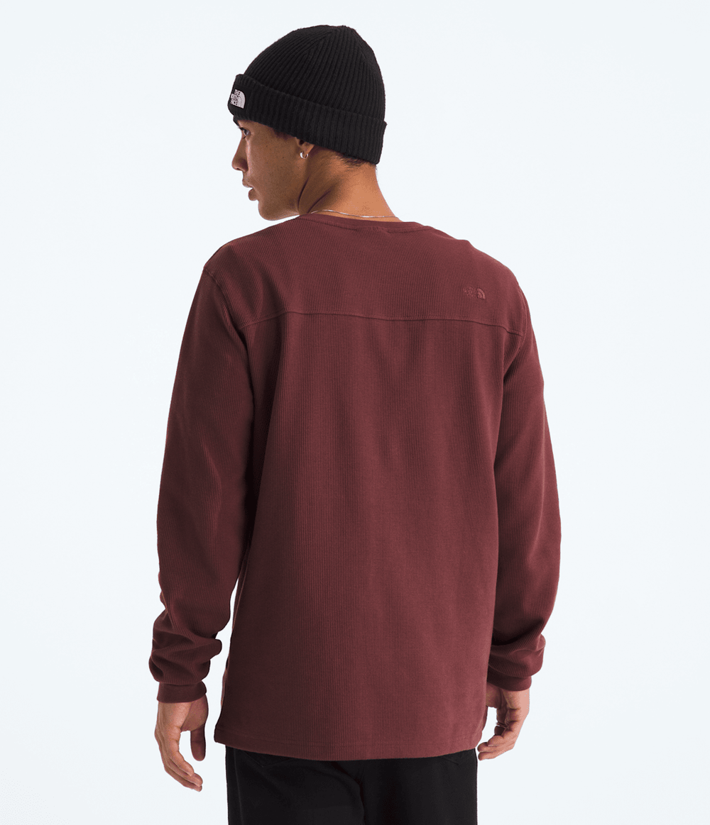 Men’s Waffle Long-Sleeve Henley / The North Face