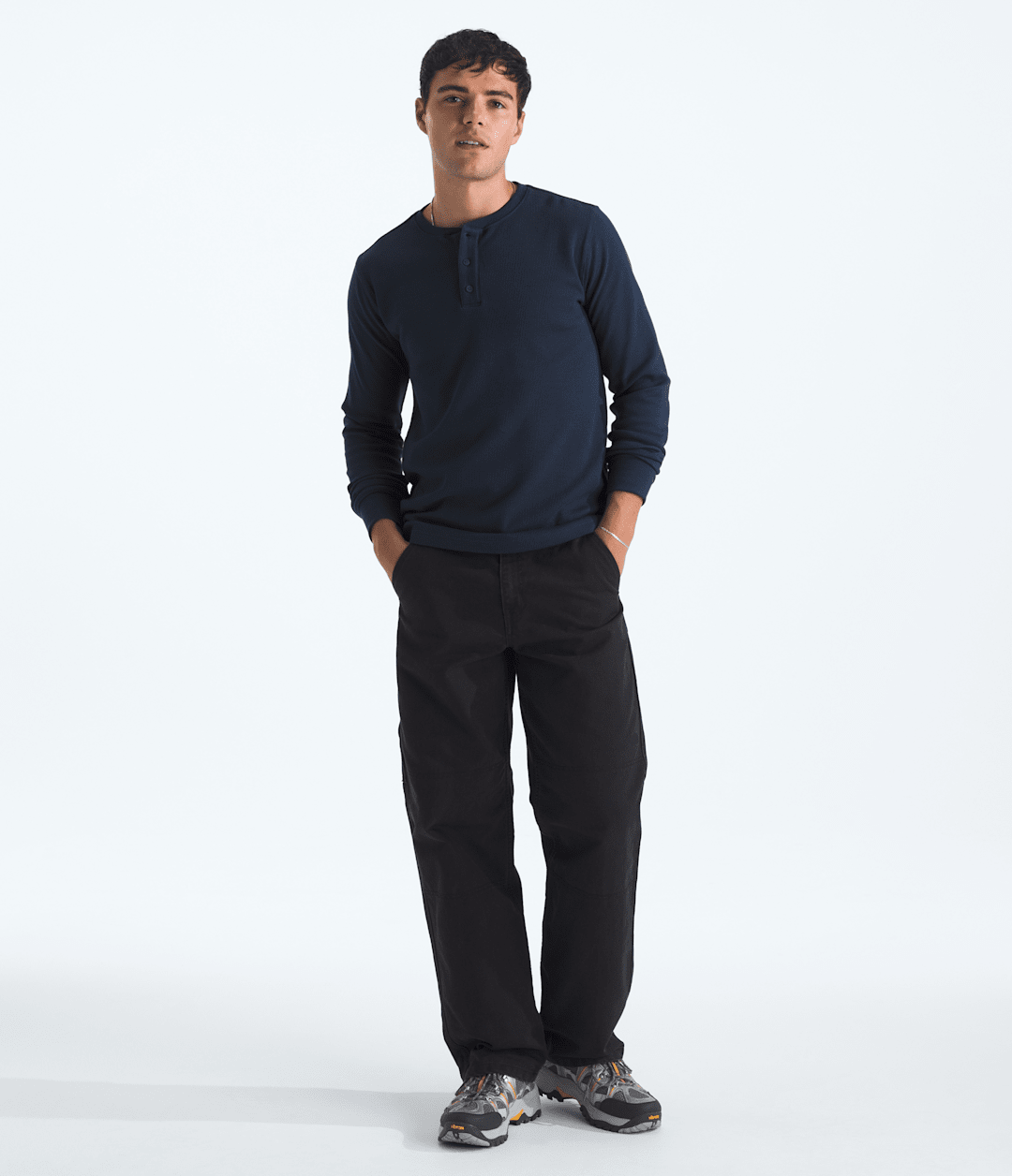 Men’s Waffle Long-Sleeve Henley / The North Face