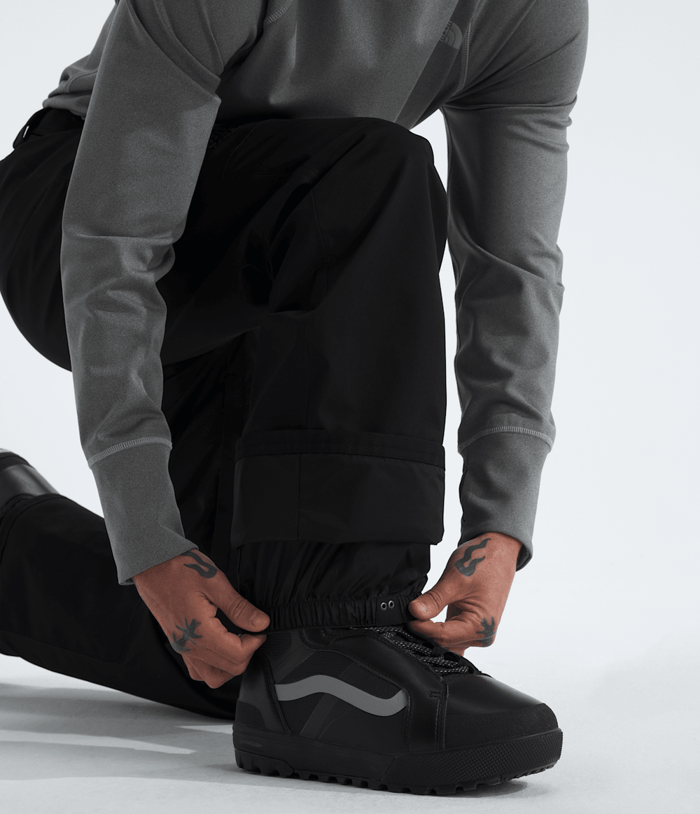 Men’s Chakal Pants / The North Face