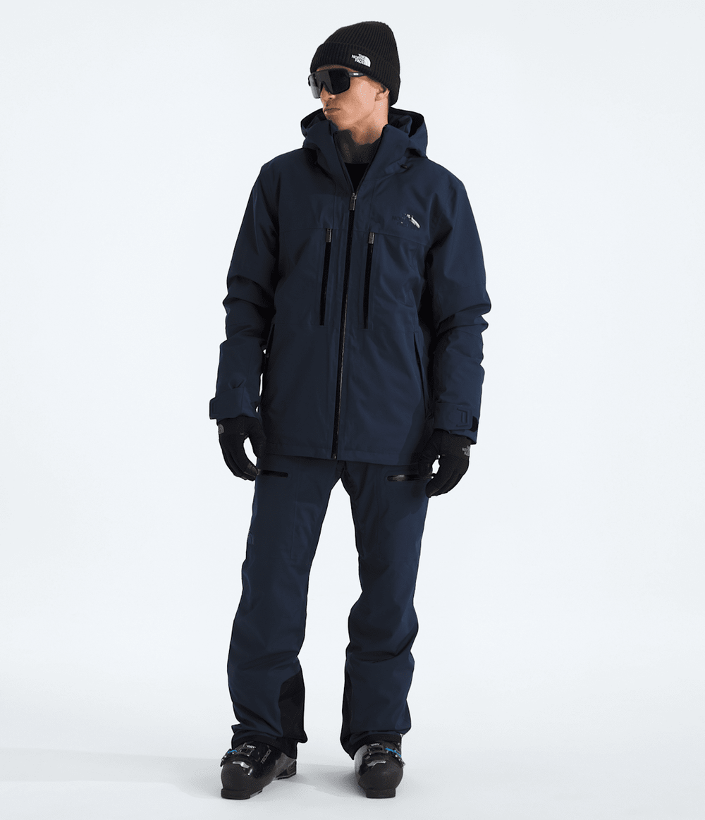 Men’s Chakal Pants / The North Face