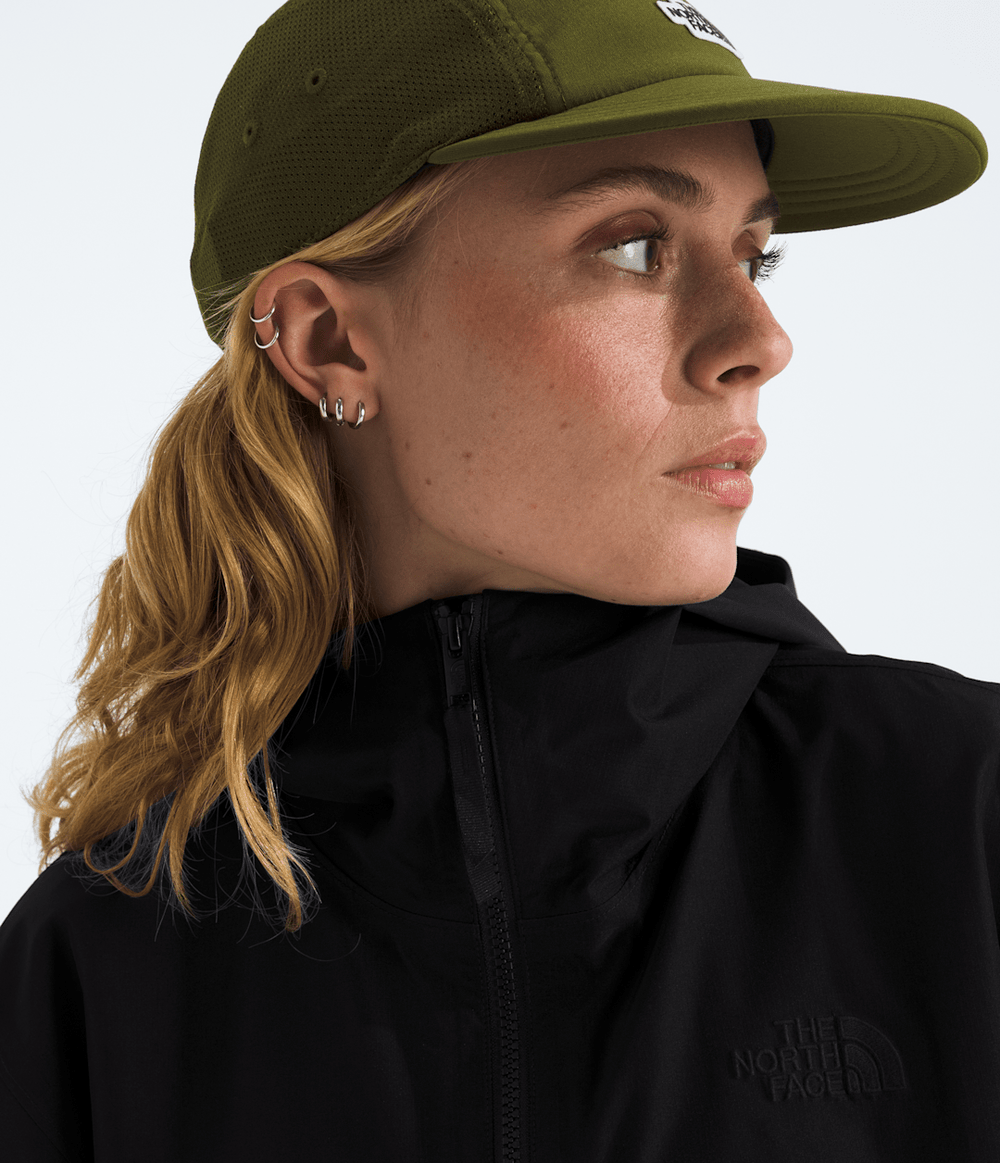 Women’s Daybreak Mid Rain Parka / The North Face