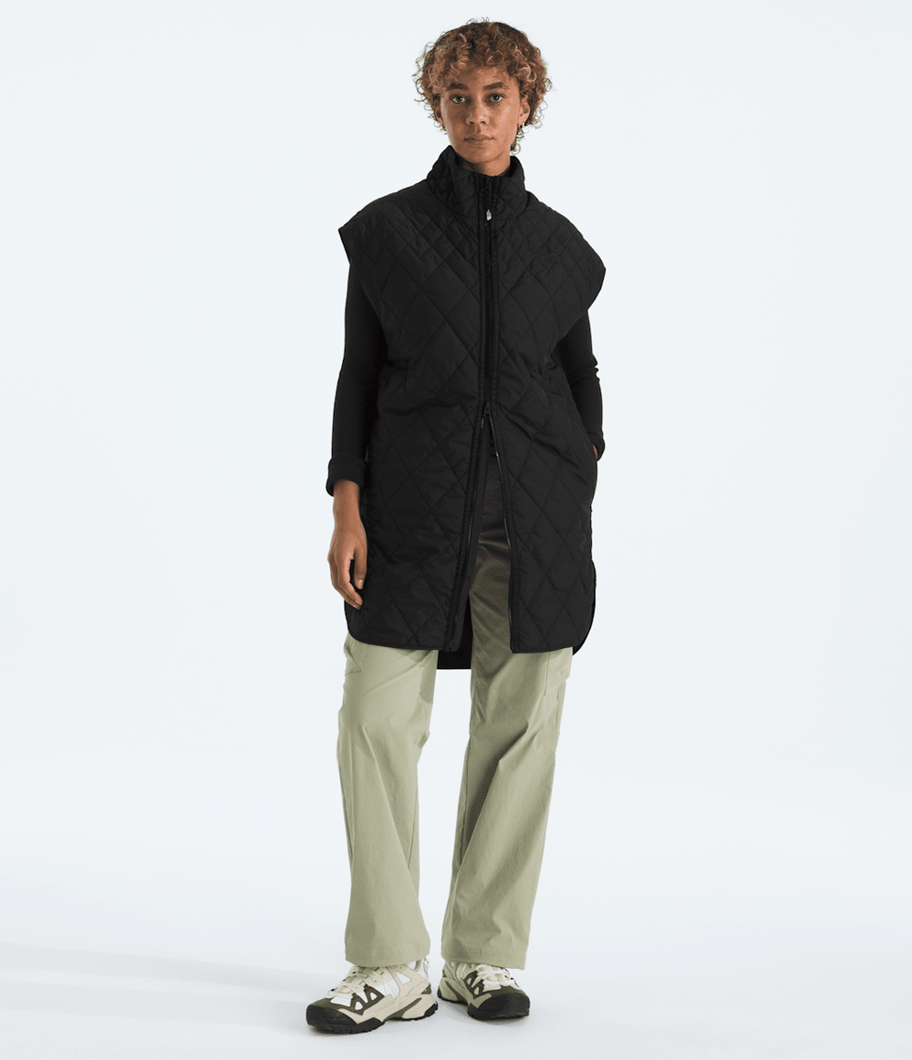 Women’s Diamond Peak Insulated Vest / The North Face