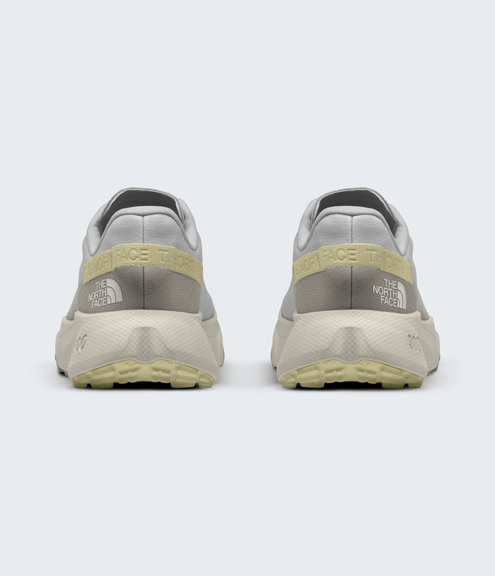 Men’s Altamesa 300 Shoes / The North Face