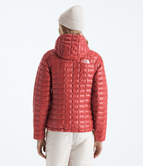 Women’s THERMOBALL™ Hooded Jacket / The North Face