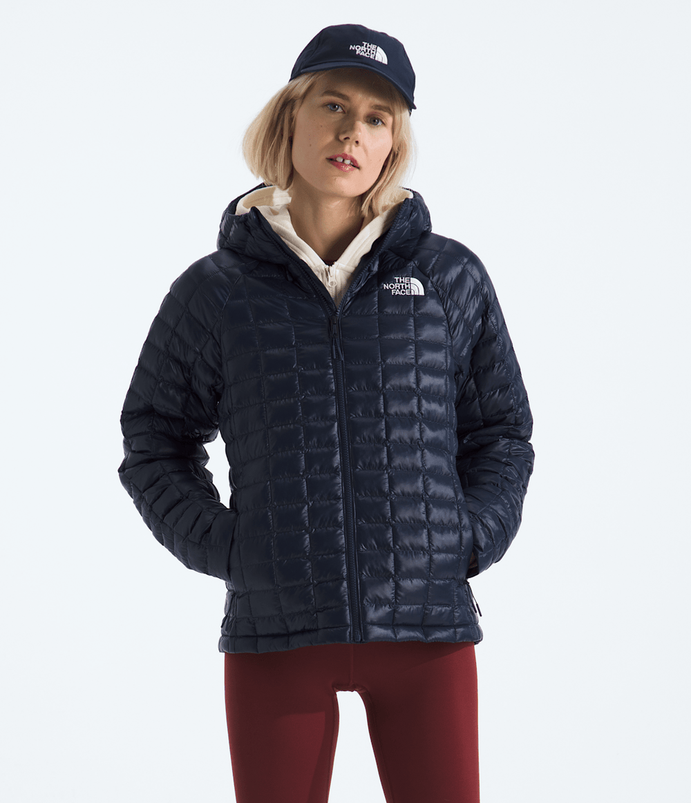 Women’s THERMOBALL™ Hooded Jacket / The North Face