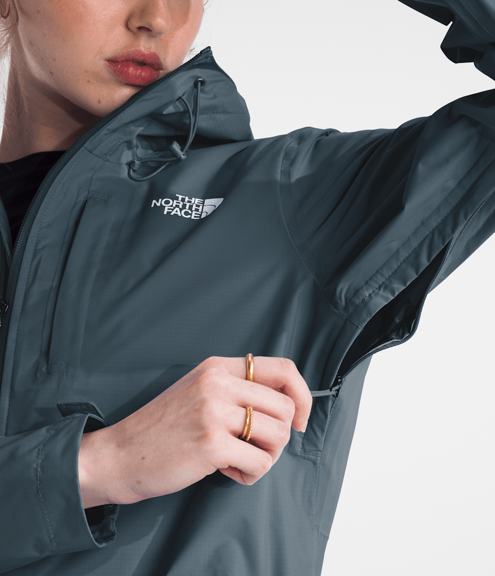 Women’s Alta Vista Rain Jacket / The North Face