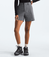 Women’s Basin 5'' Shorts / The North Face