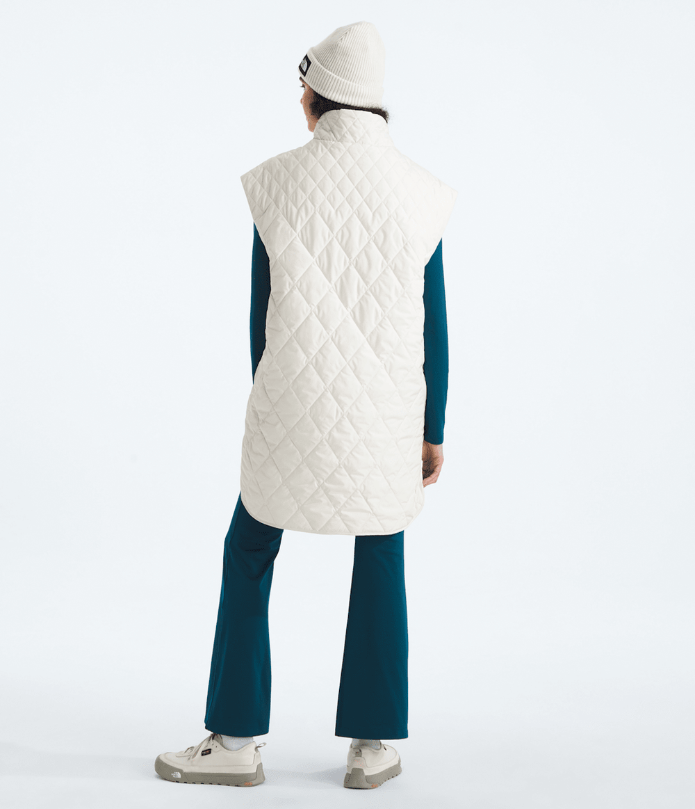 Women’s Diamond Peak Insulated Vest / The North Face