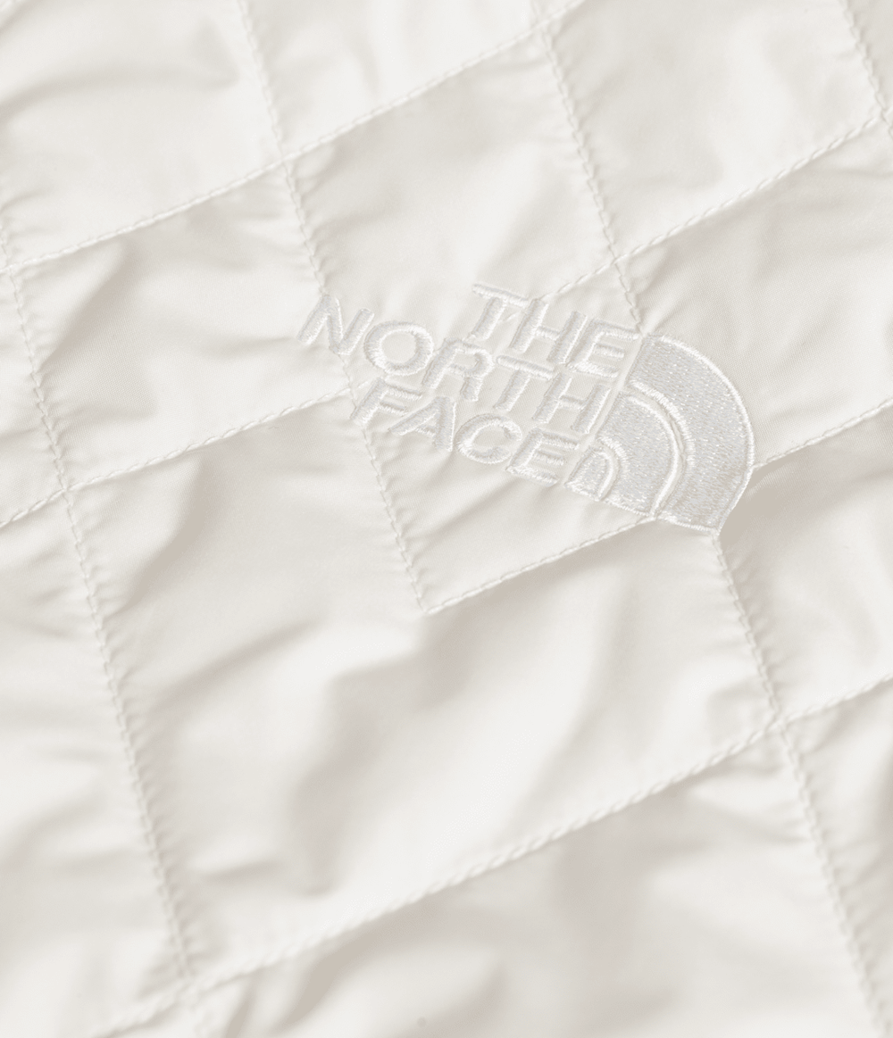 Women’s Diamond Peak Insulated Vest / The North Face