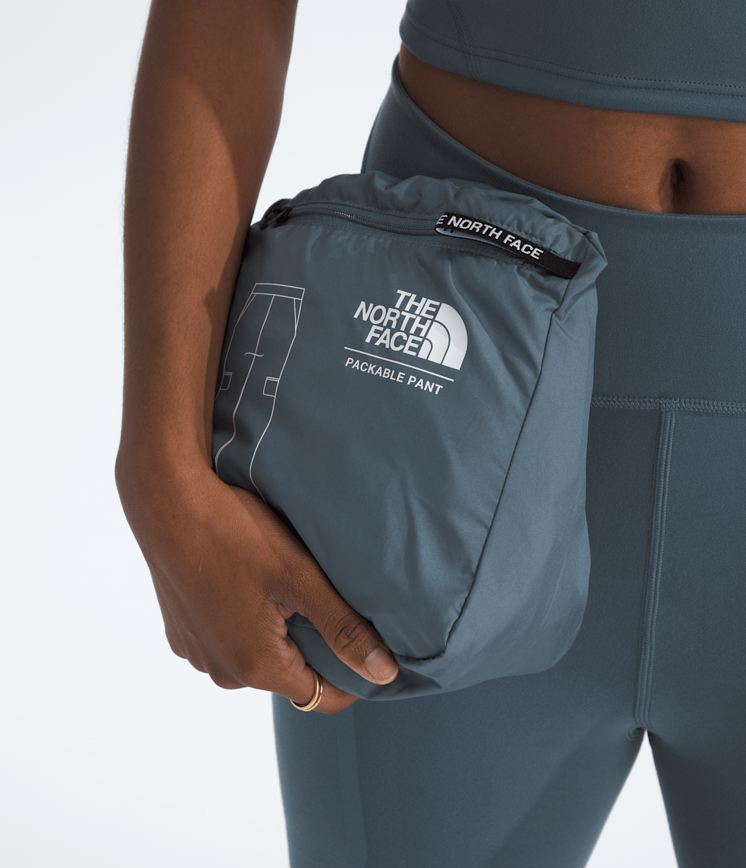 Women’s TNF™ Easy Wind Cargo Pants / The North Face
