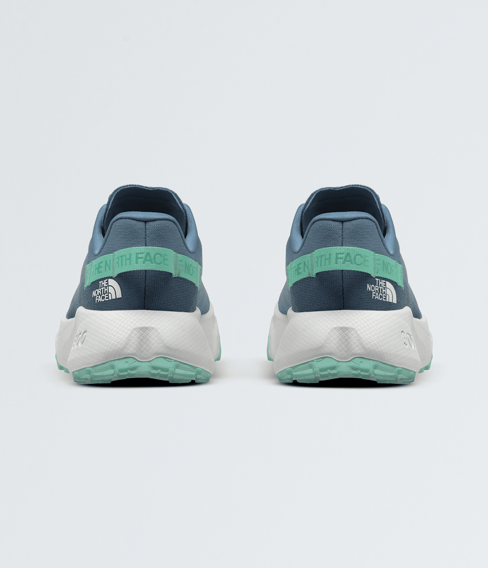 Women’s Altamesa 300 Shoes / The North Face