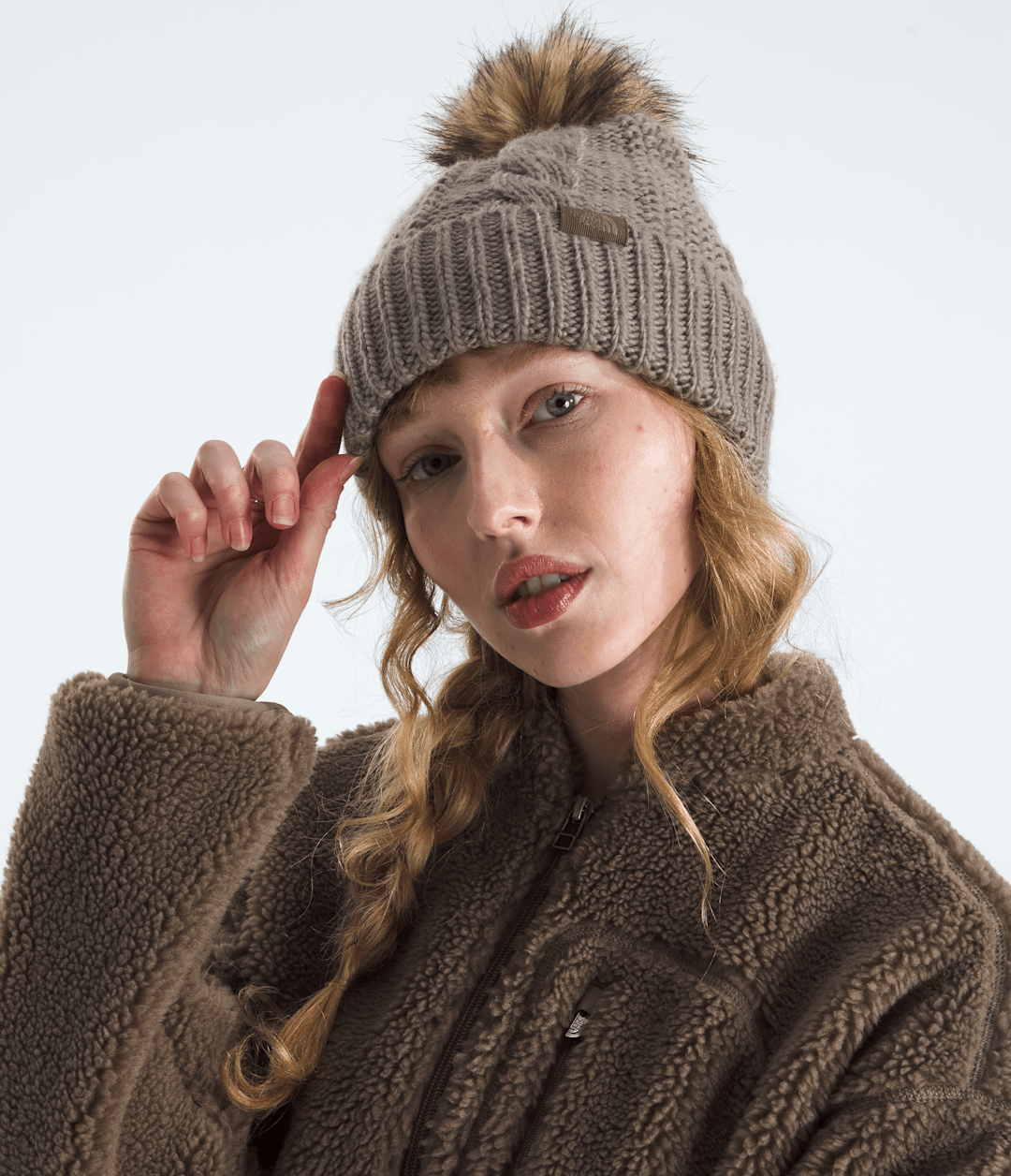 Women’s Oh Mega Fur Pom Beanie / The North Face