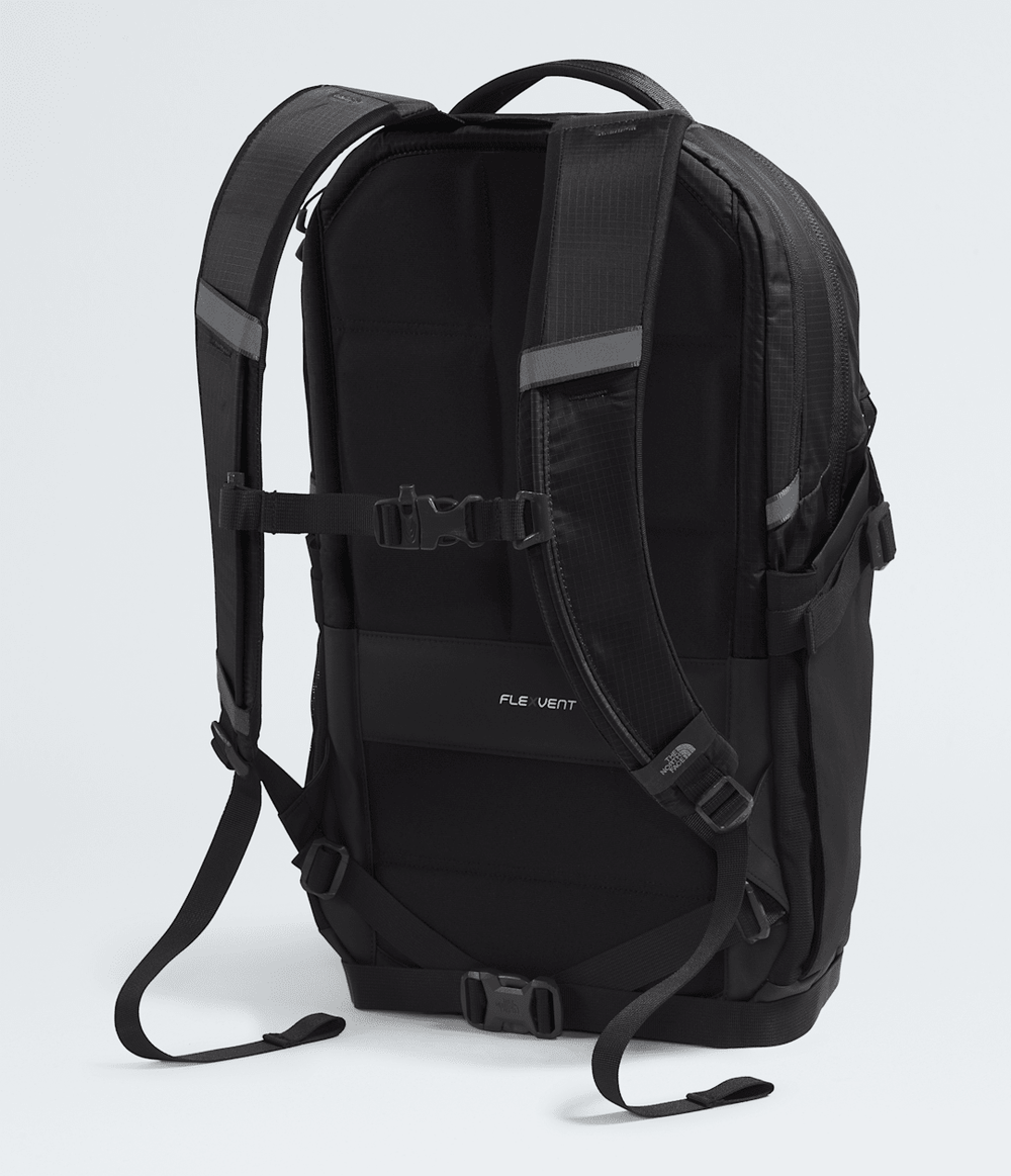 Recon Backpack / The North Face