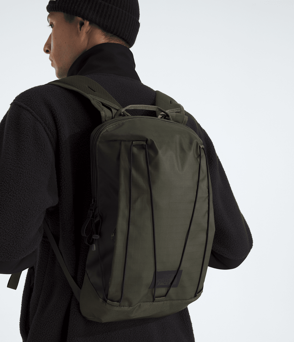 Base Camp Voyager Pro Lightweight Pack / The North Face