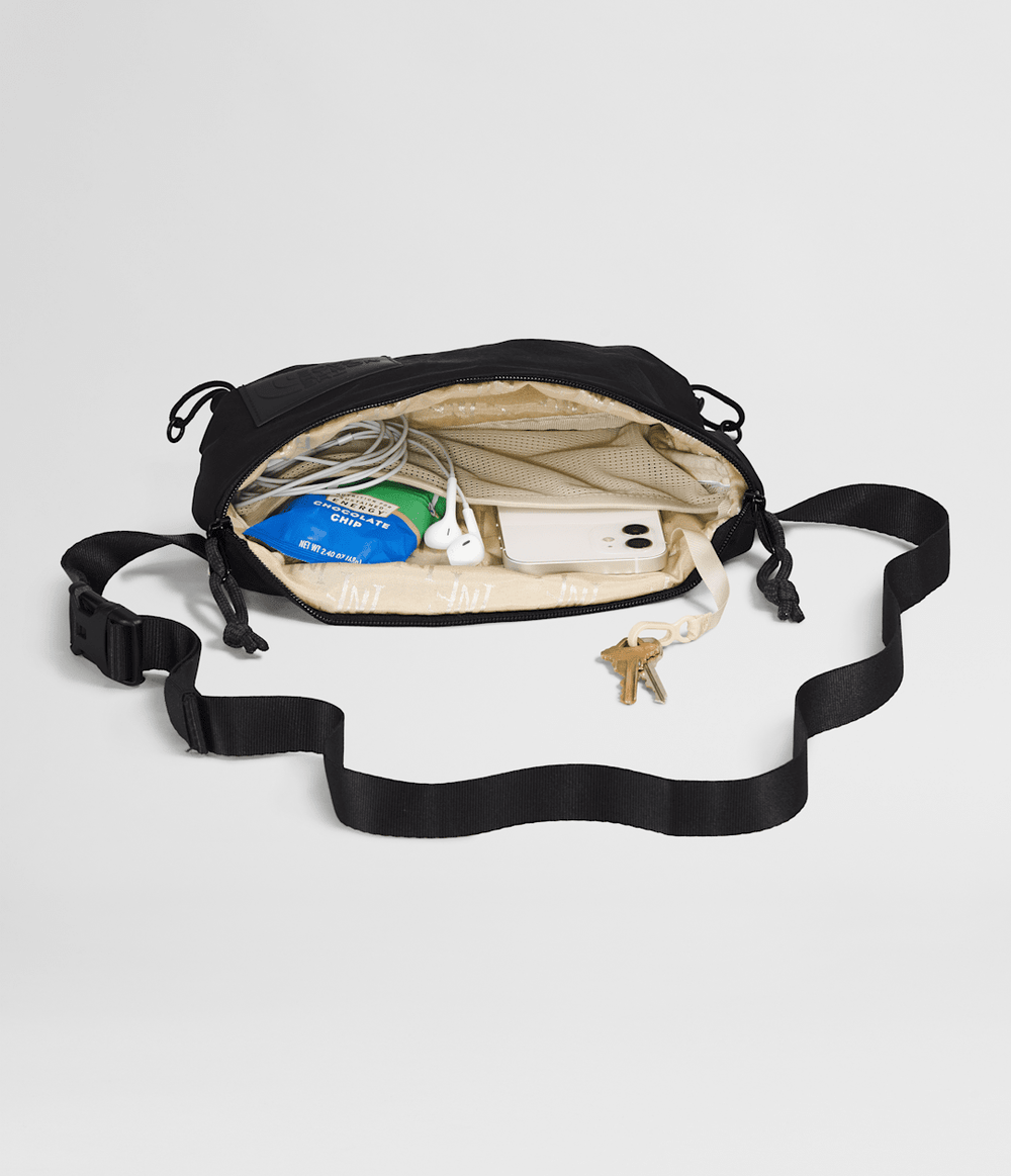 Women’s Never Stop Lumbar / The North Face