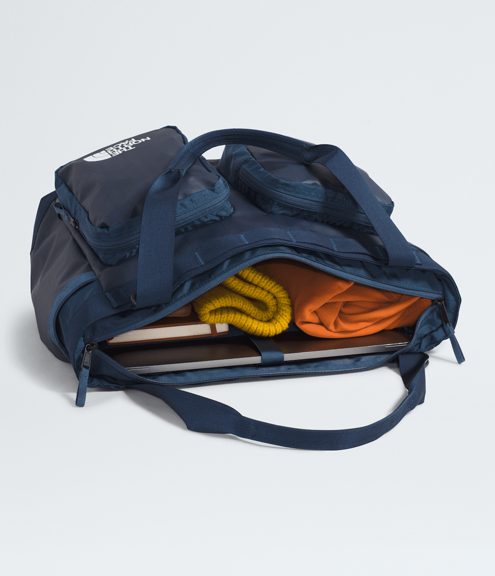 Base Camp Voyager Tote / The North Face