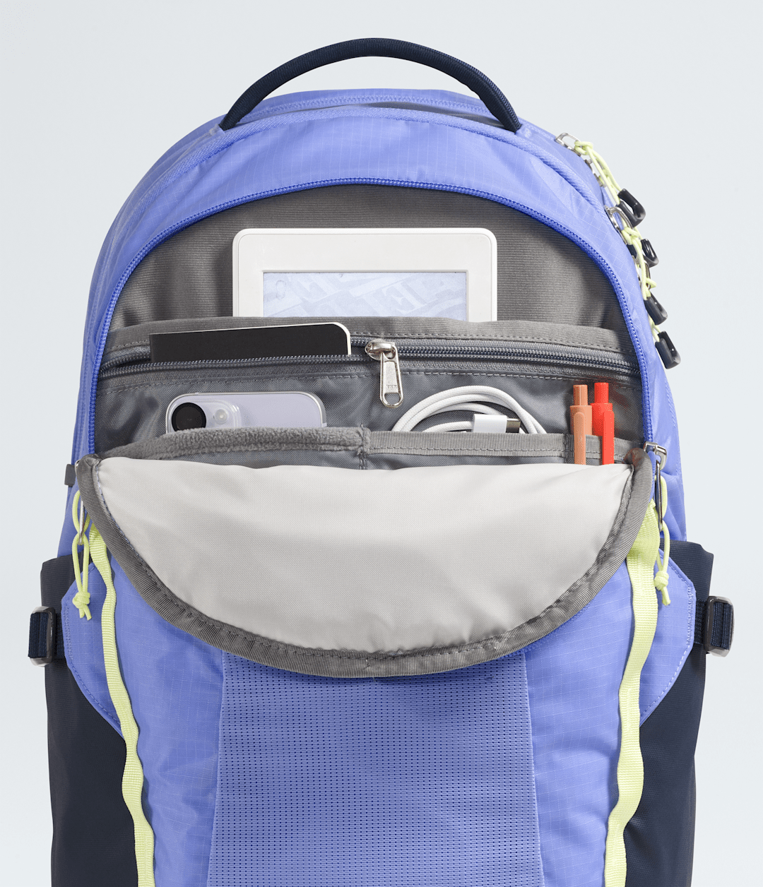 Women’s Recon Backpack / The North Face