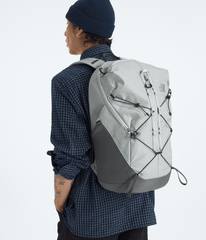 Borealis Trail Backpack / The North Face