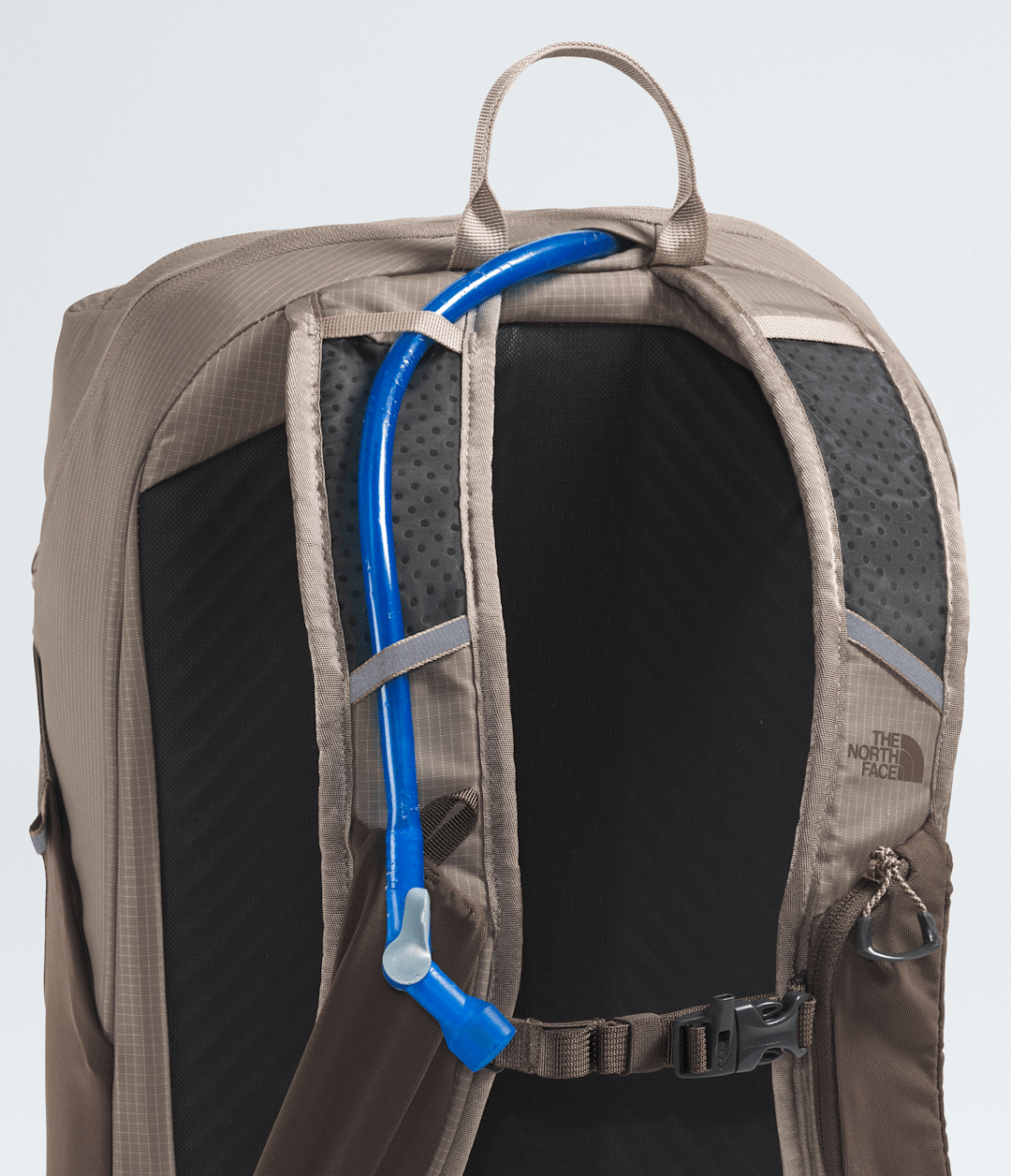 Borealis Trail Backpack / The North Face