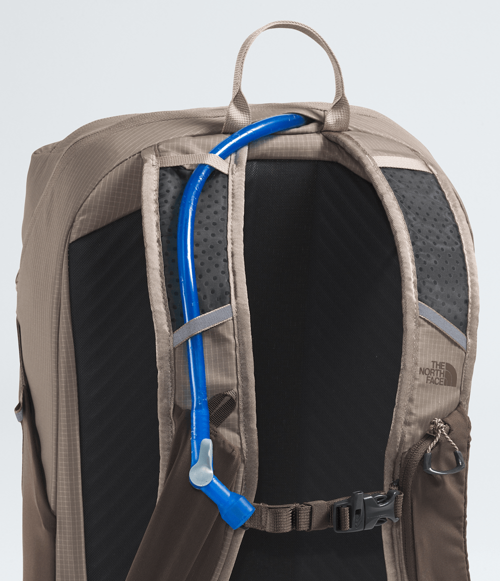 Borealis Trail Backpack / The North Face