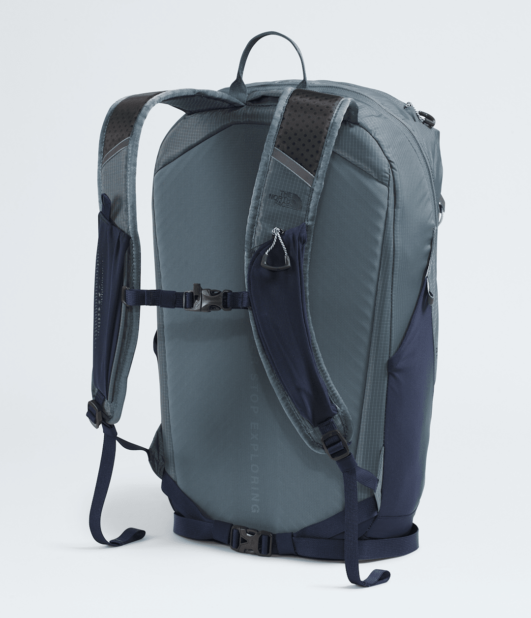 Borealis Trail Backpack / The North Face
