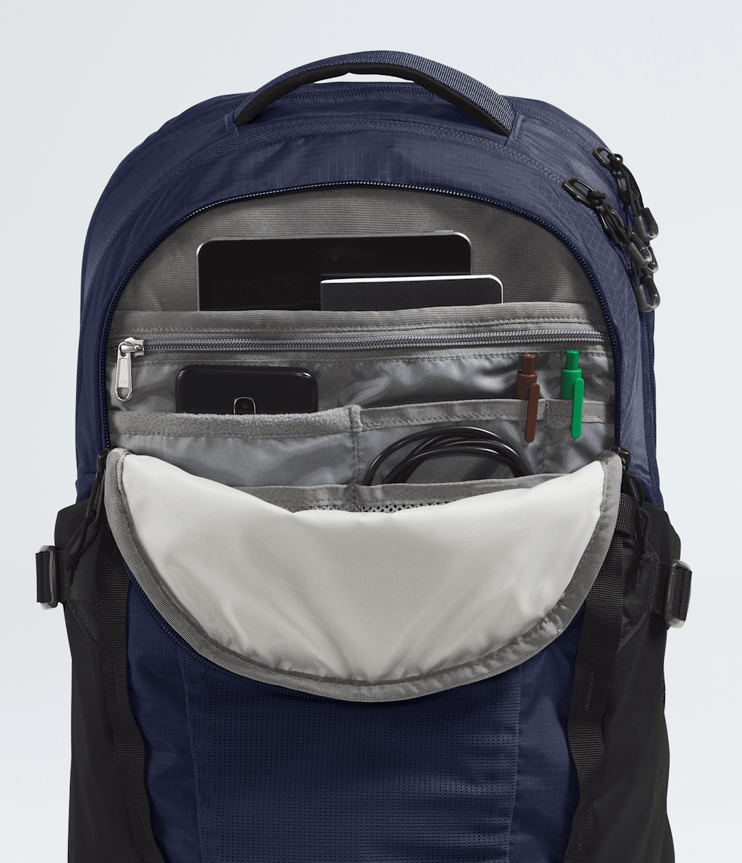 Recon Backpack / The North Face