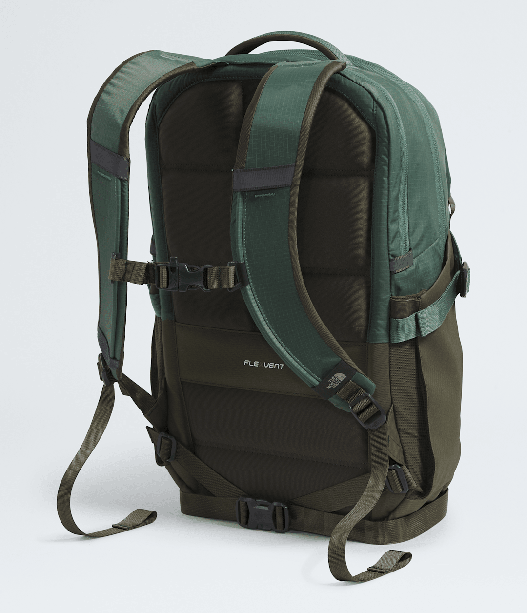 Recon Backpack / The North Face