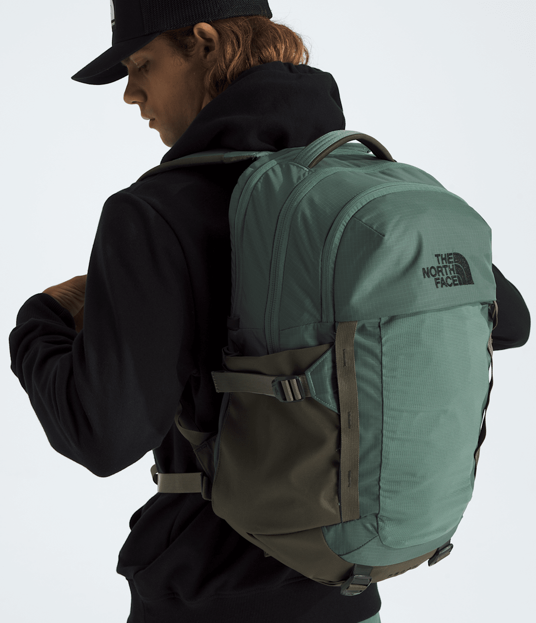 Recon Backpack / The North Face