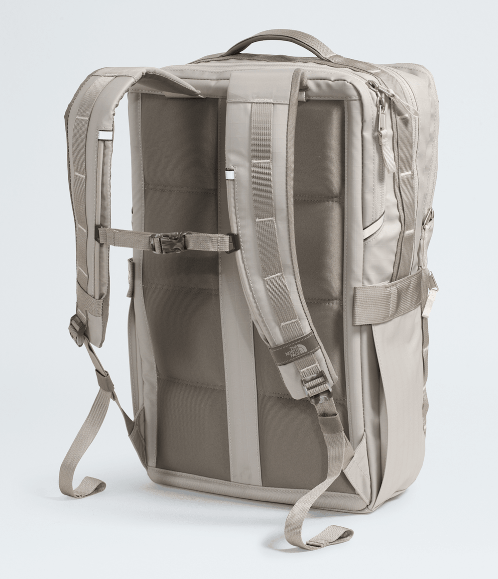Base Camp Voyager Daypack / The North Face
