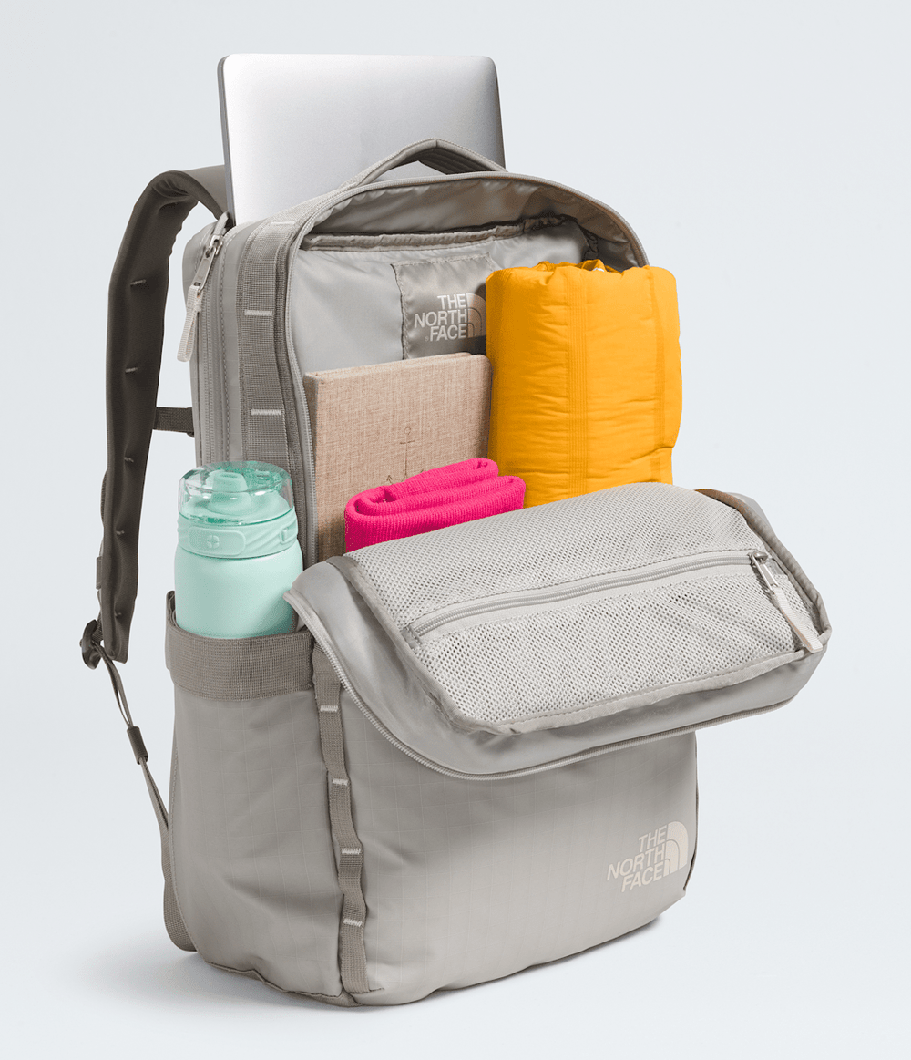 Base Camp Voyager Daypack / The North Face
