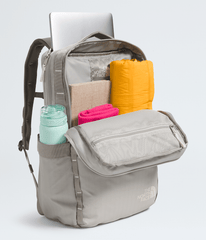 Base Camp Voyager Daypack / The North Face