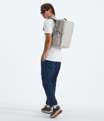 Base Camp Voyager Daypack / The North Face