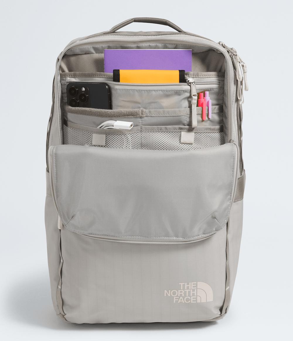 Base Camp Voyager Daypack / The North Face