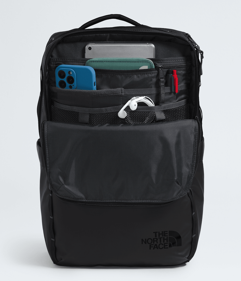 Base Camp Voyager Daypack / The North Face
