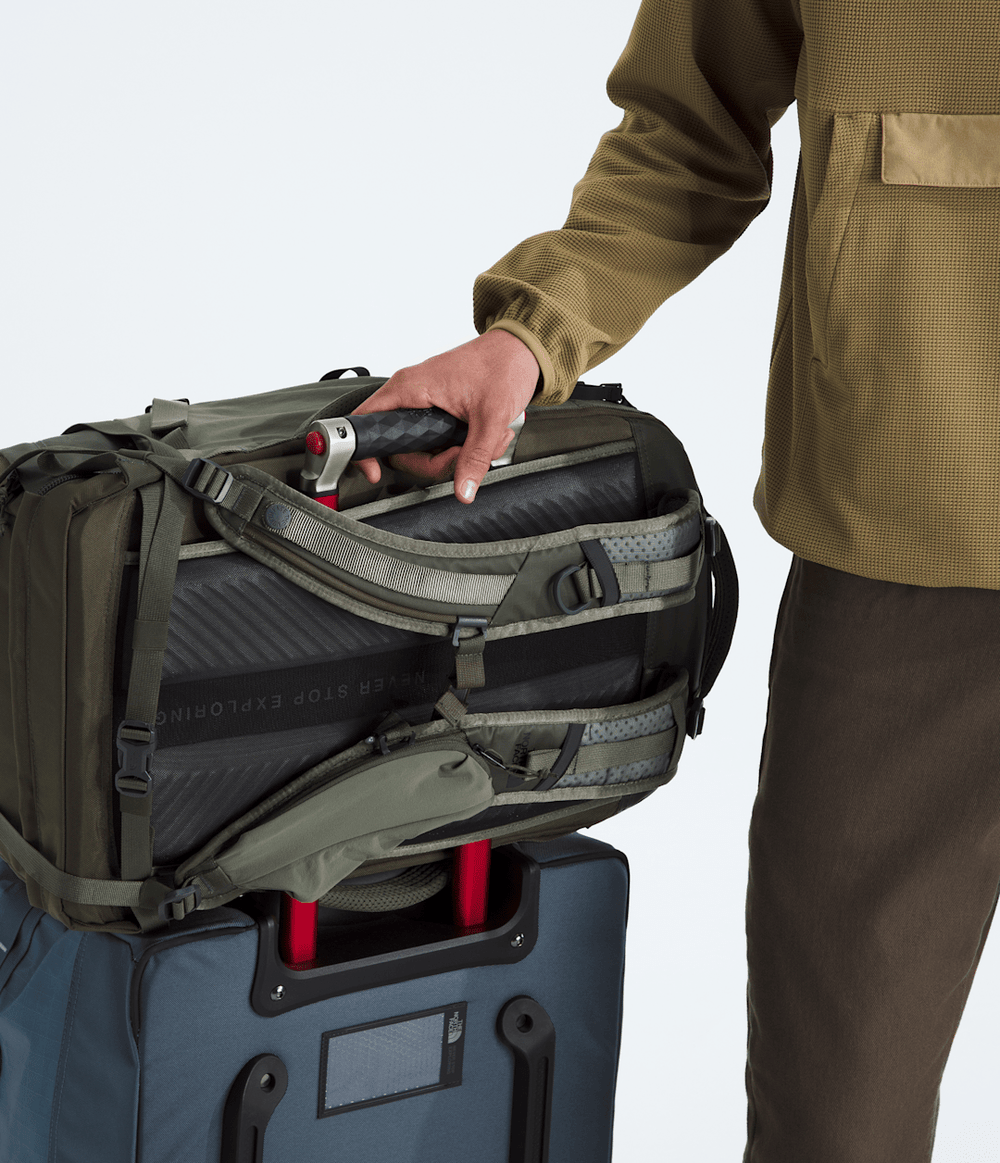 Base Camp Voyager Pro Travel Pack / The North Face